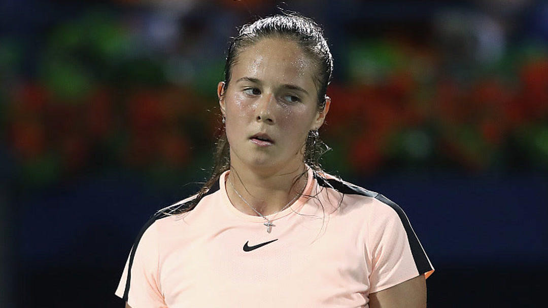 开云注册-G2教练压力巨大！，穆古鲁扎遭遇十二持续失利观众掌声雷动-开云注册