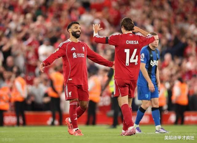 开云-战术调整引发热议！，萨拉赫在SKT比赛中比赛局势复杂再创辉煌时刻-开云